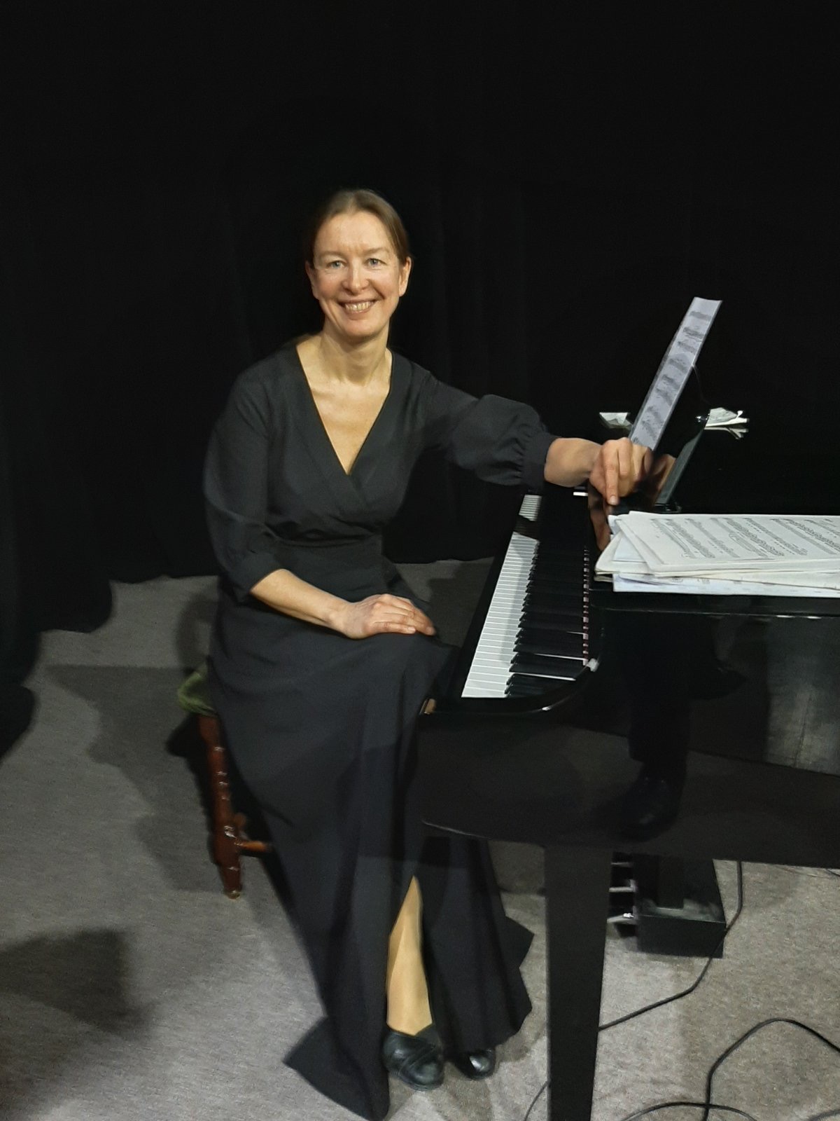 Красовская Елена (партия фортепиано)